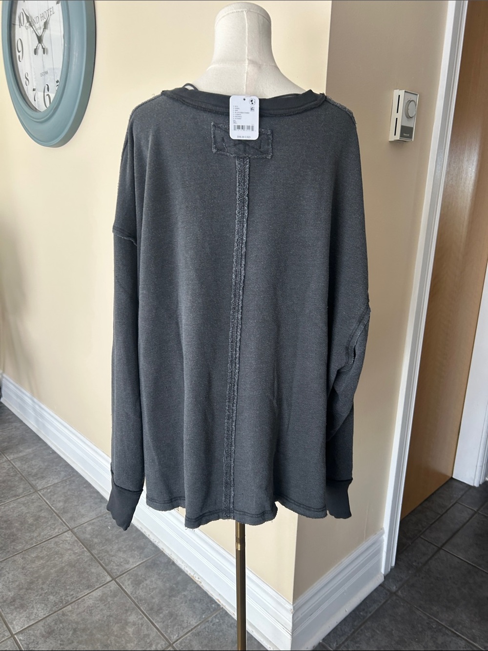 FREE PEOPLE Venice Oversize Cotton Blend Graphic Sweatshirt size extra large - Picture 9 of 9